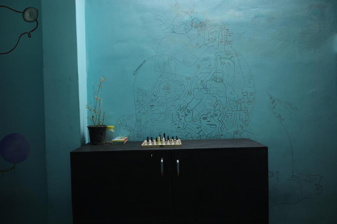Good Vibes Hostel Варанаси Экстерьер фото