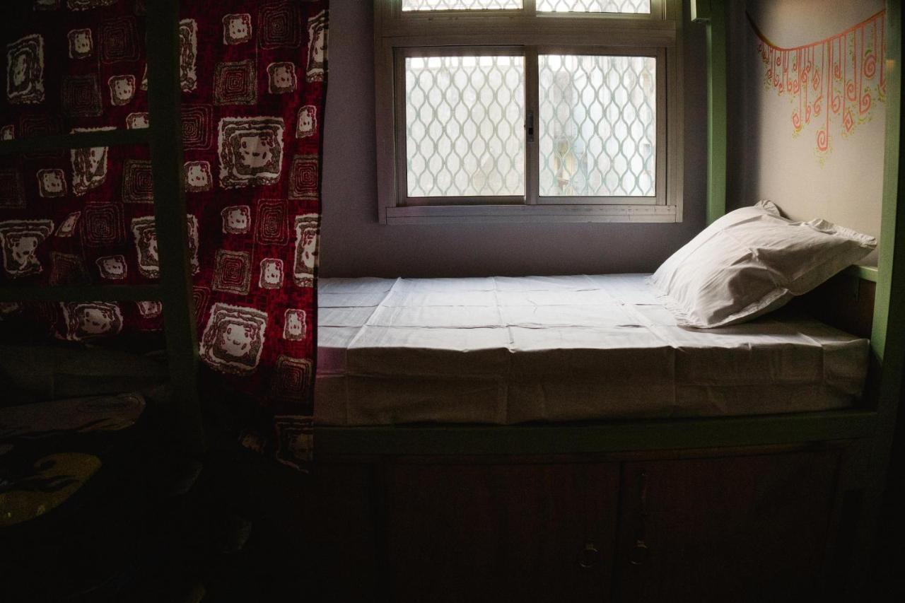 Good Vibes Hostel Варанаси Экстерьер фото
